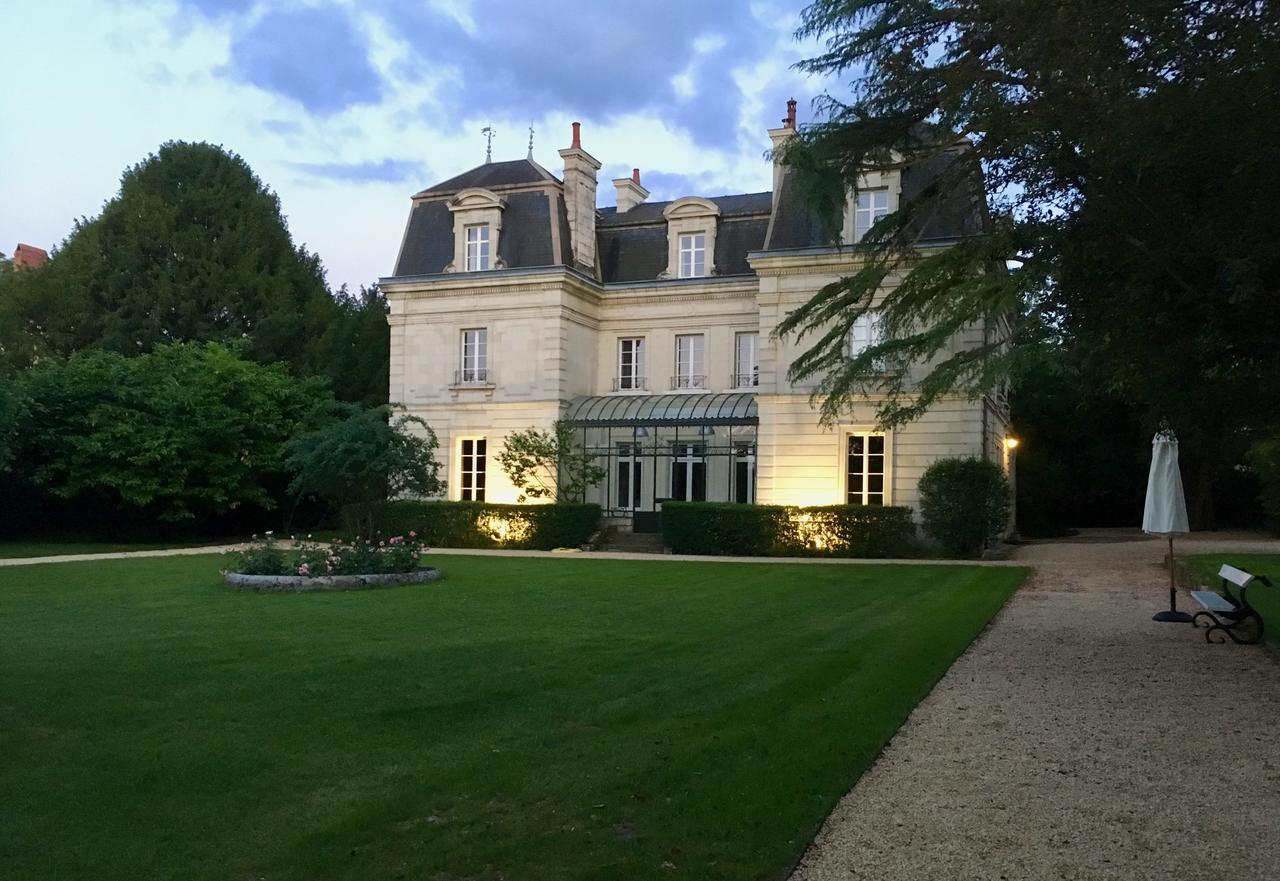 La Seignere Hotel Saumur Exterior photo